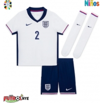 Camiseta Inglaterra Kyle Walker #2 Primera Equipación para niños Eurocopa 2024 manga corta (+ pantalones cortos)